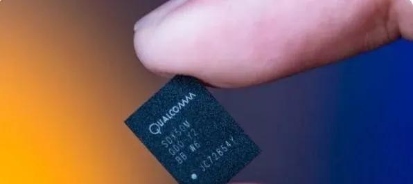 中国芯激增48%超越硅谷，外媒评价：全球“芯片工厂”即将诞生