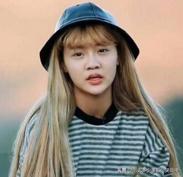 &quot;问题少女&quot;韩安冉的开挂人生，大三的年