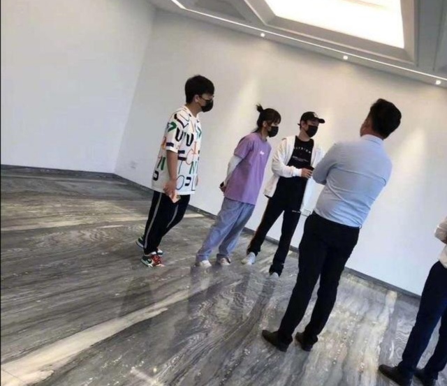 女友|王思聪前女友甜仇发文回应分手 早已恢复单身