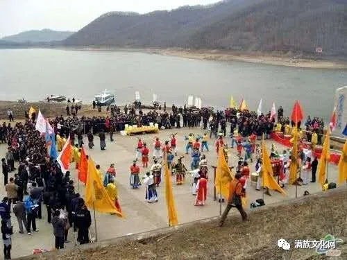 打牲乌拉民间艺术团