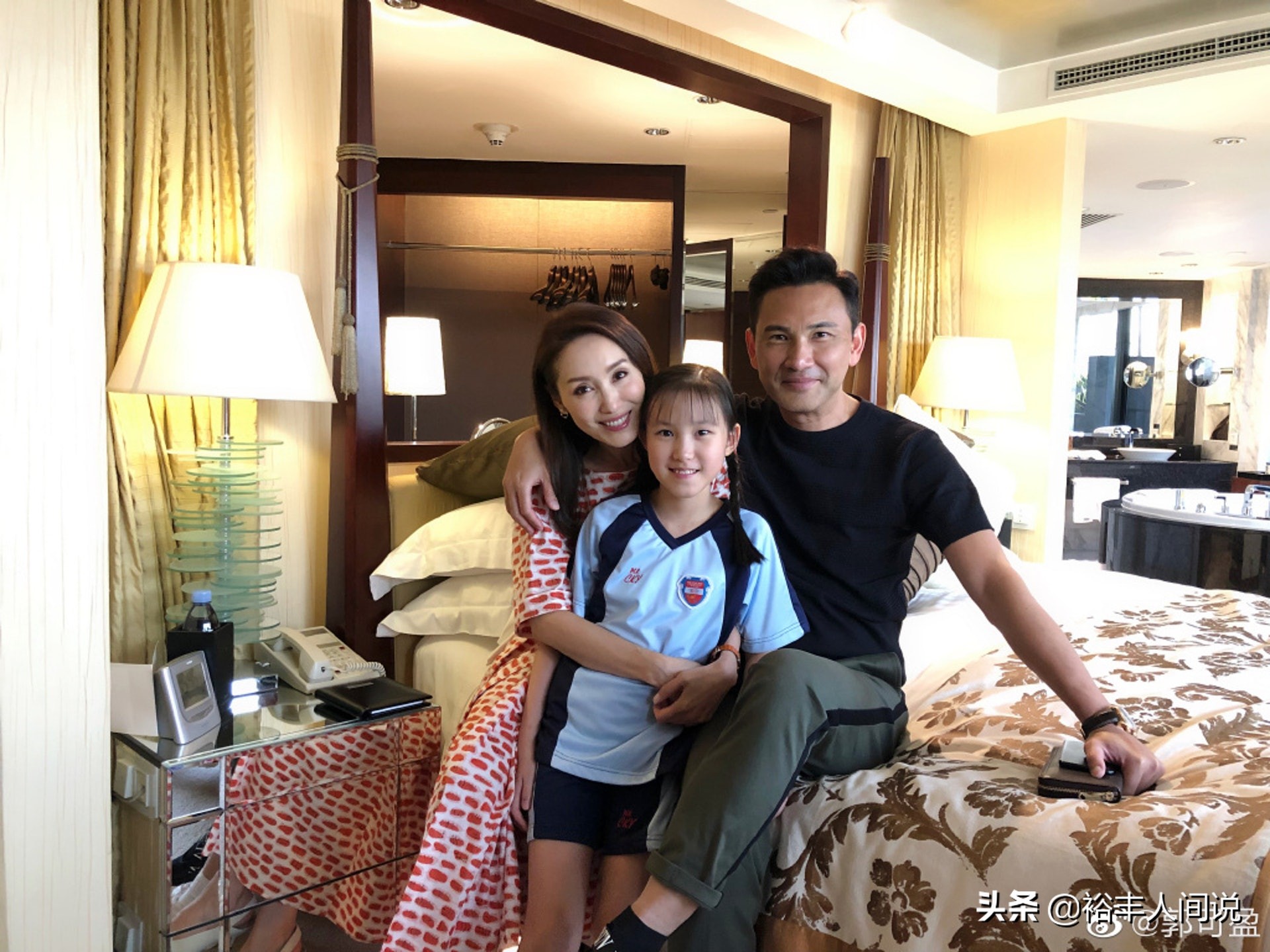 恭喜！郭可盈女儿开学后被选为班长，品学兼优连续三年夺学科冠军