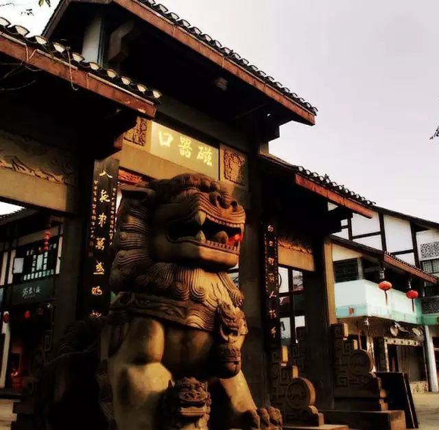 重庆48小时游玩攻略，来一场说走就走的旅行