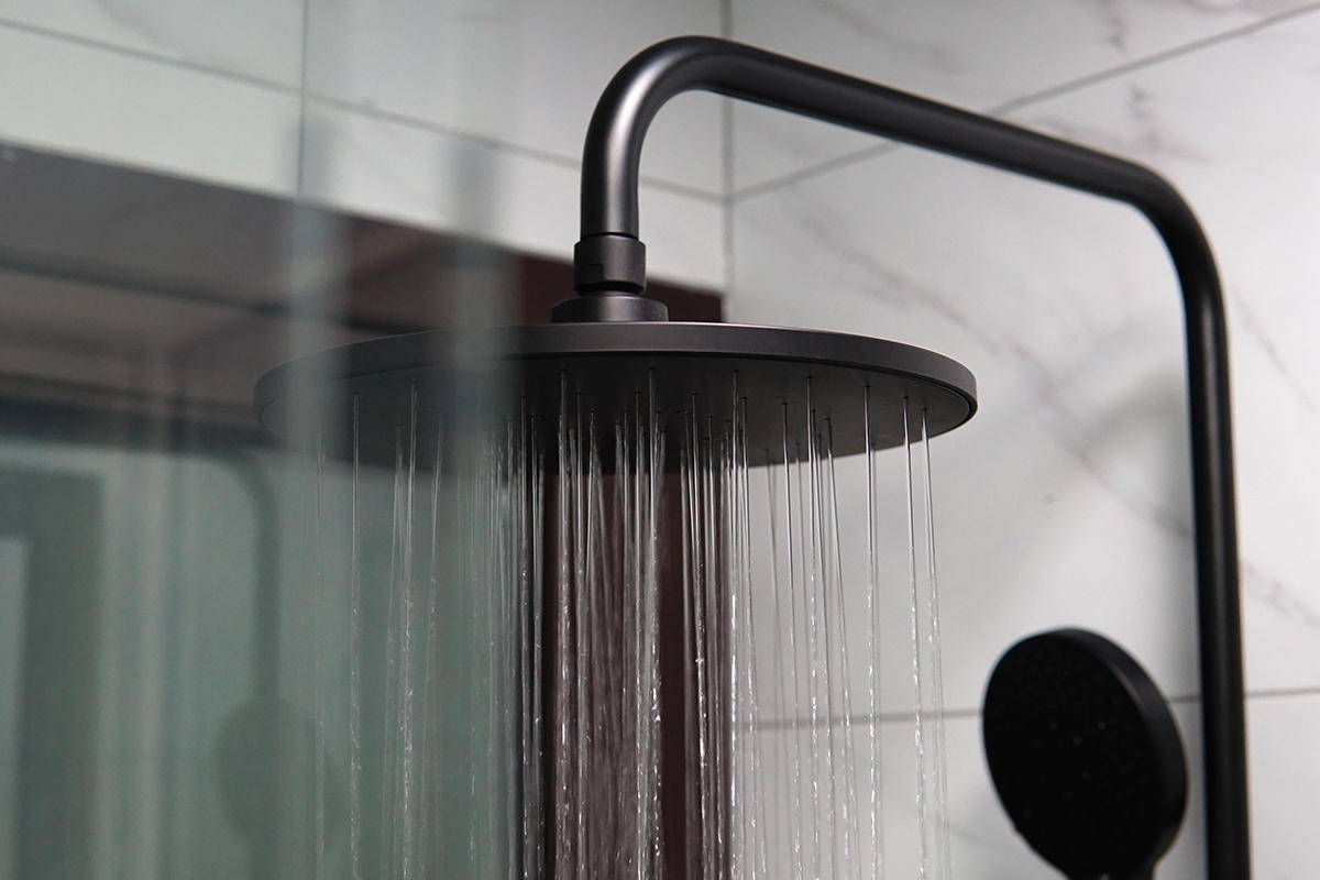 diiib大白多功能黑钻花洒带来淋浴新体验~洗澡爽翻