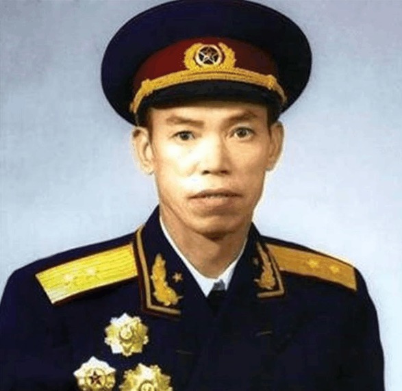 志愿军入朝先头部队有几个军？军长都是谁？各