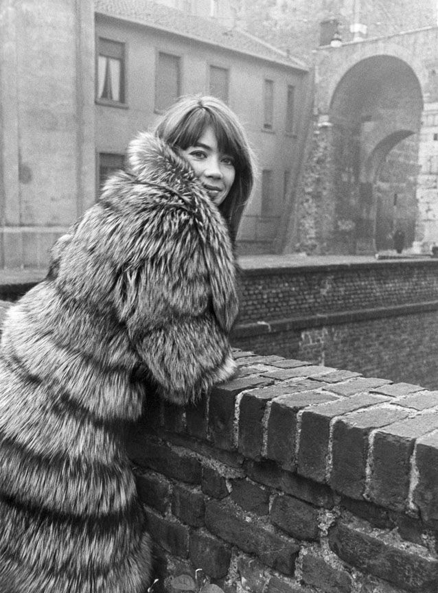 是她们定义了法国时尚！让10位法国女人为你的衣