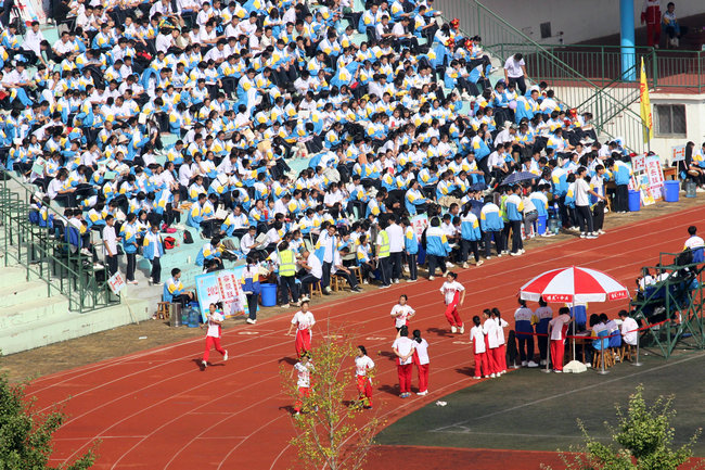 宁阳县复圣中学举行运动会