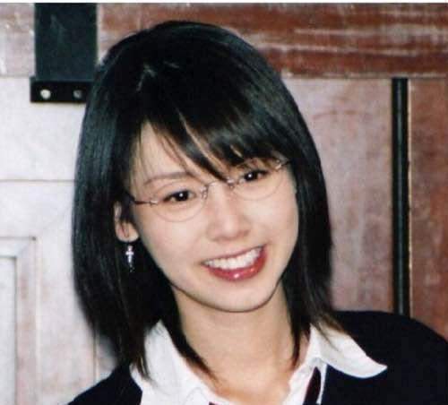 稻田朋美，當(dāng)年風(fēng)光無限的鷹派女將，如今可好？
