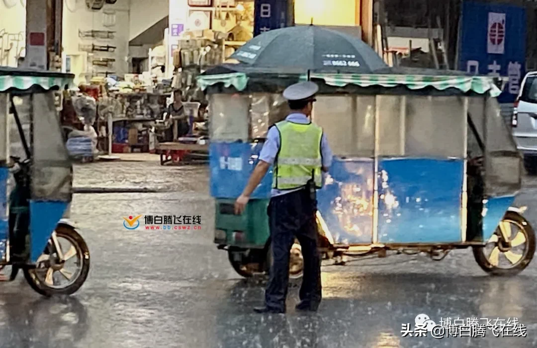 感动！不管刮风下雨，博白这群人依然坚守不退······