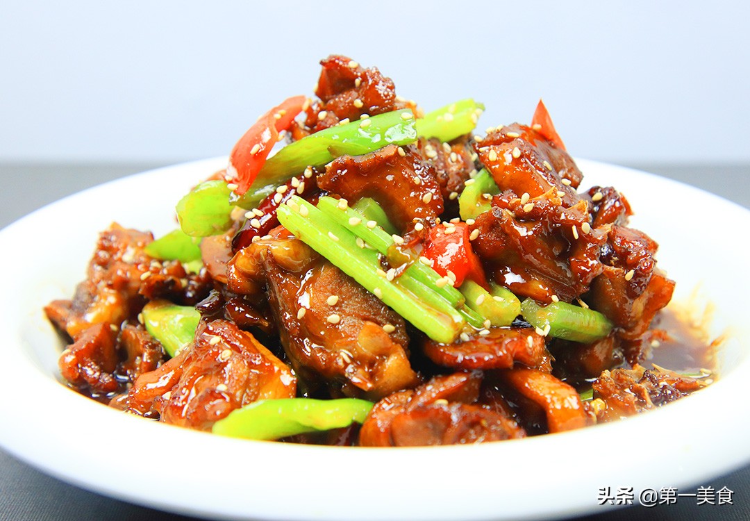 【啤酒鸭】做法步骤图 飘香四溢 味道鲜美-起舞食谱网