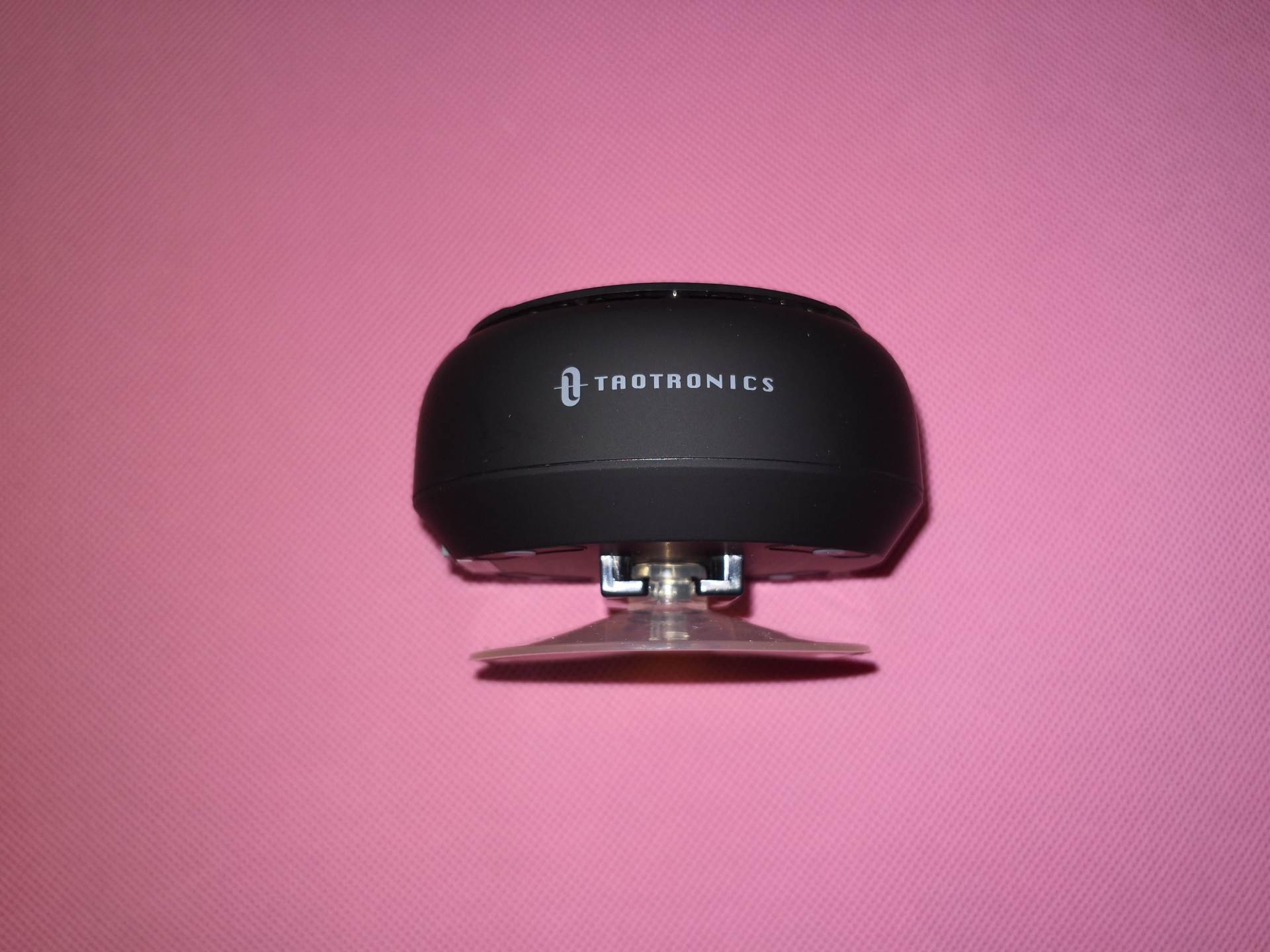 浴室中的节奏律动—TAOTRONICS 吸盘式三防音箱测评