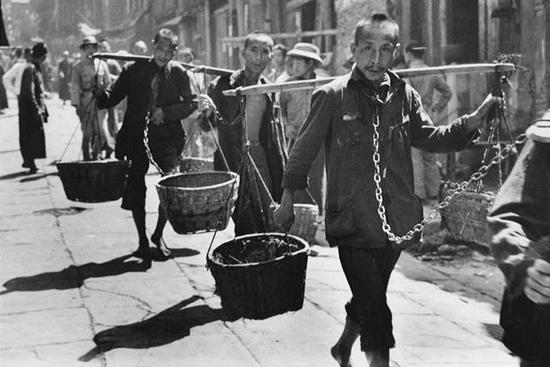 美国人披露：抗战时期，宋美龄说至少1400万新兵到部队前就死了