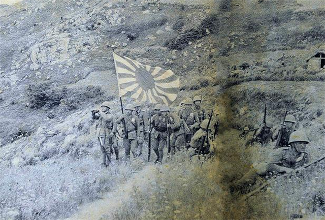 一泡尿，送走一名日本高级指挥官，中国老兵42年后才知自己立大功