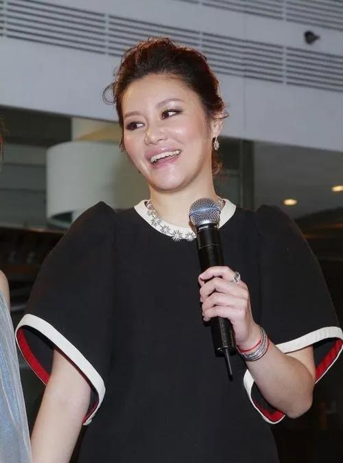 钟镇涛拒绝复婚：58岁再做父亲，是四个儿女的幸