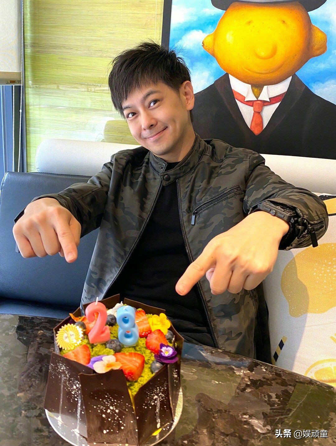 “小鱼儿”与“花无缺”同框，看到胡一天的腿