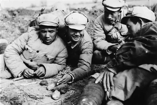 粟裕去世，夫人楚青清理遗物发现1封电报，揭开