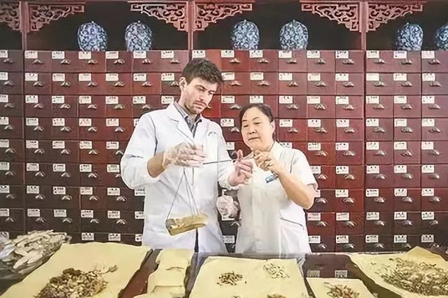 中医药保健渐成巴西人的新时尚，中医的发展，目前是怎样的？
