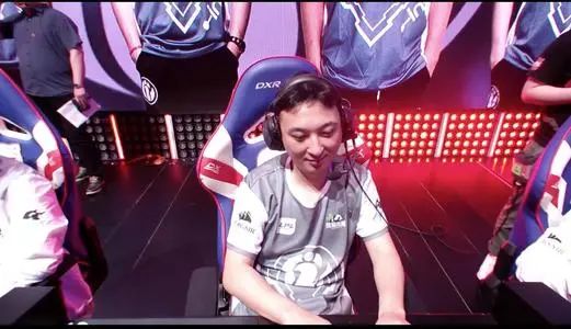 老干妈危机频发？陶华碧儿子一个举动，差点拆了老干妈的招牌