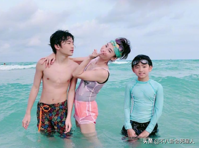 张柏芝谈三个儿子性格不同，大儿子才华很像谢霆锋，小儿子比较凶