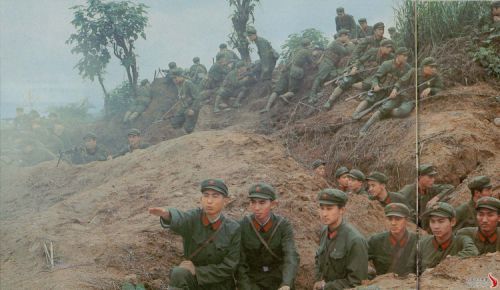 对越反击战，炮兵显神威，6000多发炮弹打退越军一个团的冲击