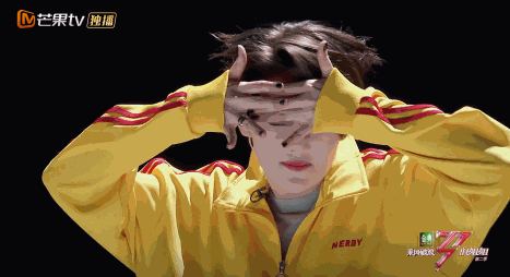 老天爷追着喂饭都没爆红，这位姐到底有多“懒