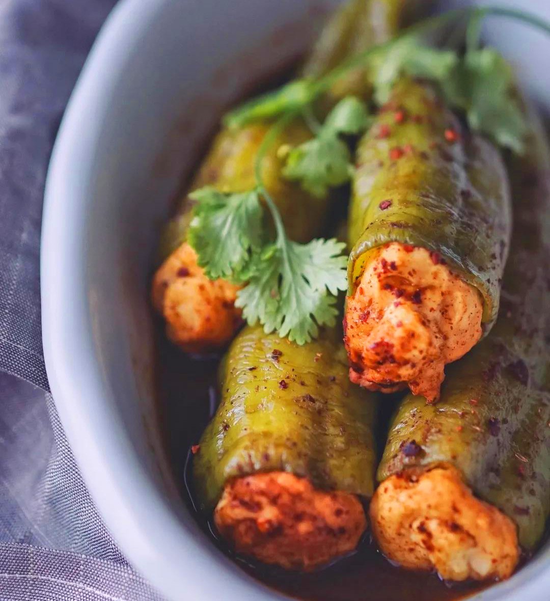 青椒酿肉，这样做好吃入味又下饭，一口下去简直不要太满足