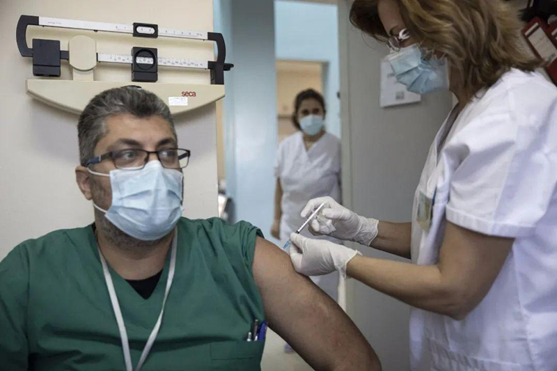 中國疫苗來了，多國�排隊�下單