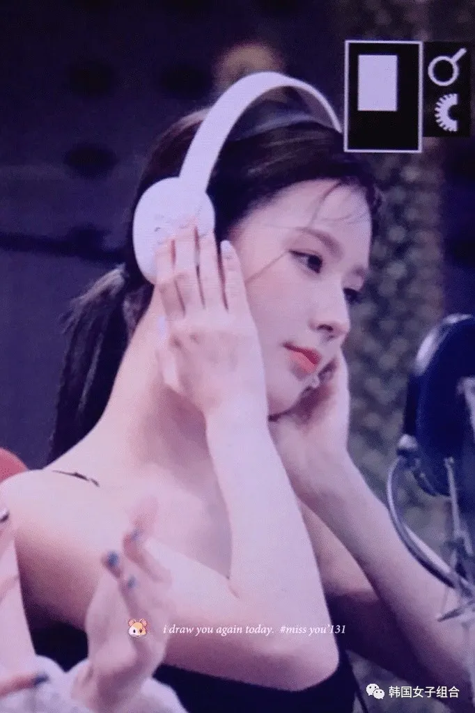 因为漂亮的鼻子,侧脸被称赞为艺术的两名女团爱豆