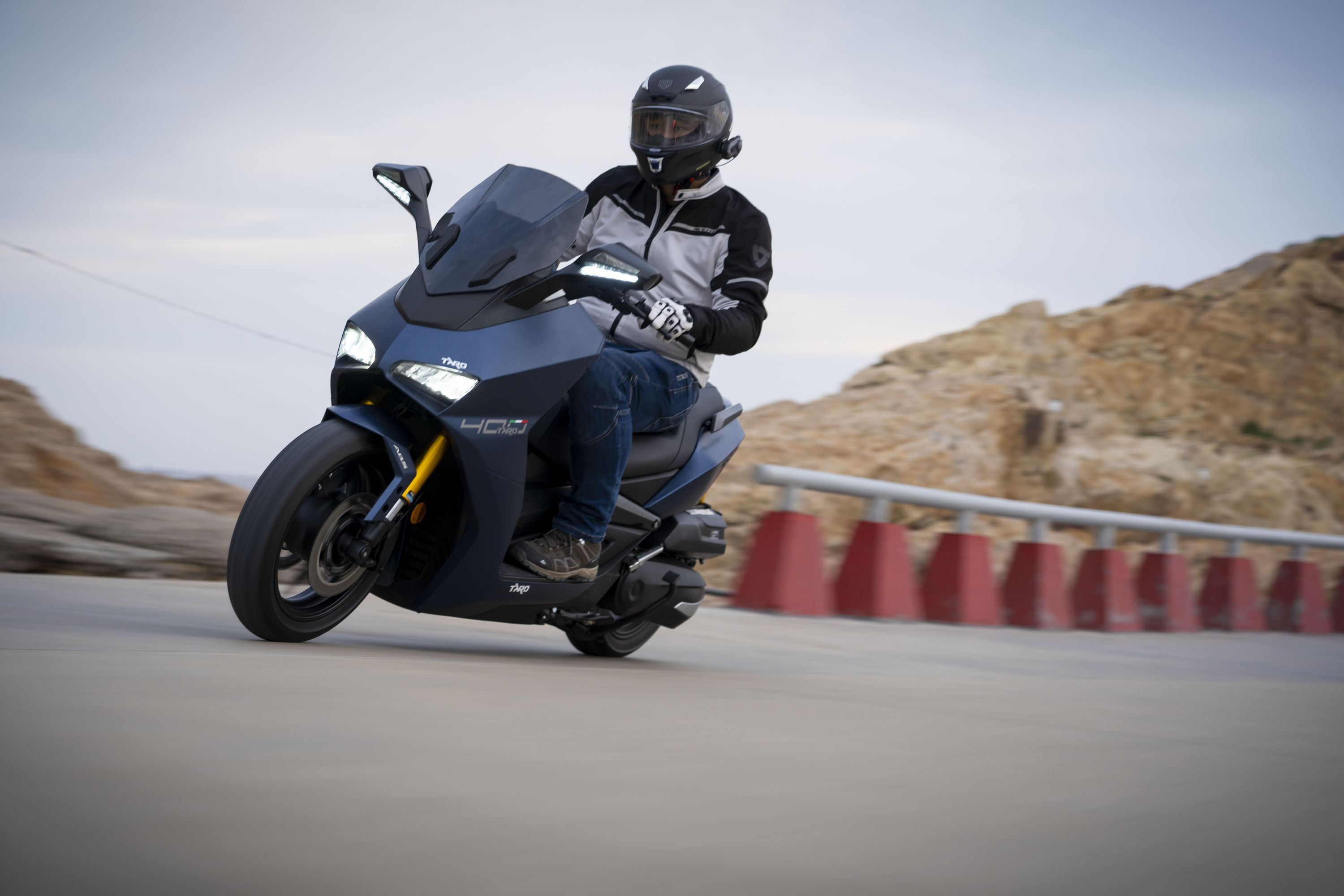 杜卡迪脸国产新踏板,台荣开拓者400开卖2w