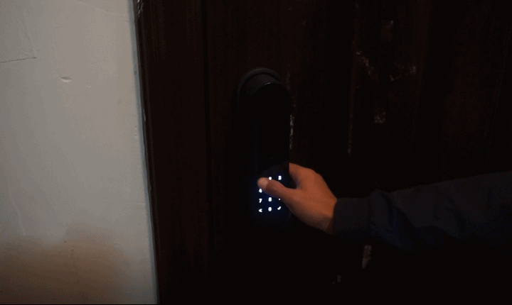 老小区升级智能门锁，出门再也不用慌，智能门锁选购指南
