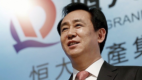 王健林后又一个首富走出困境，一年还债2千亿，还大赚了314亿