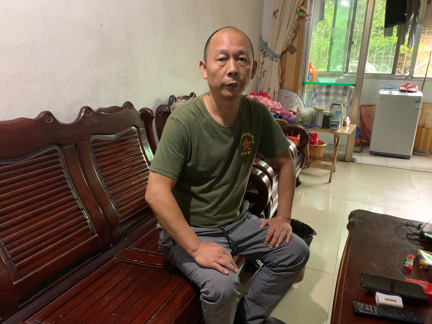 “女魔头”劳荣枝案即将开庭：前男友眼中的她生活简朴有品位，家人想听她亲口说是不是真的不要聘律师