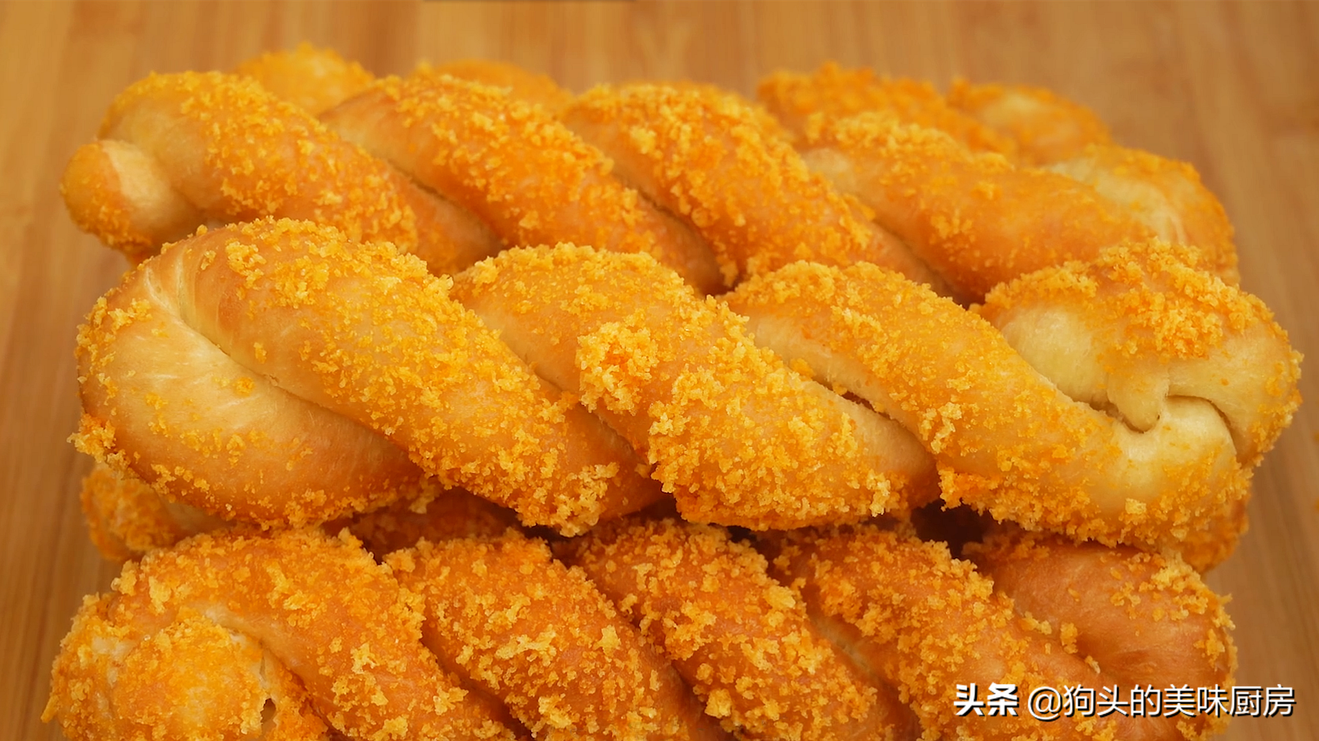 最近酸奶大麻花火了，做法配方告訴你，外酥裡軟，口口爆漿