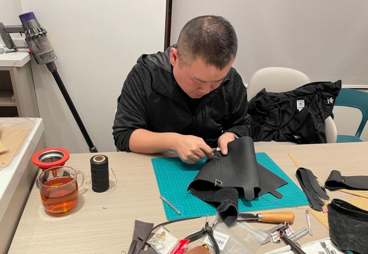 做包|岳云鹏为老婆做包 网友大呼好羡慕