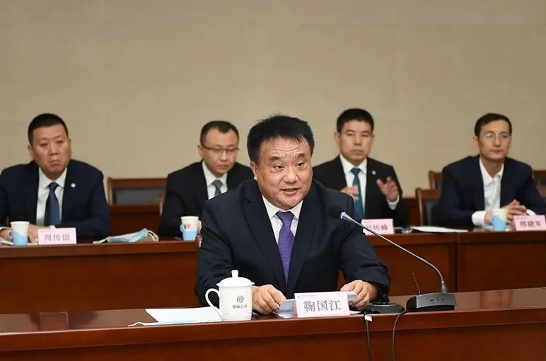 中老铁路动车组项目合同在北京签约