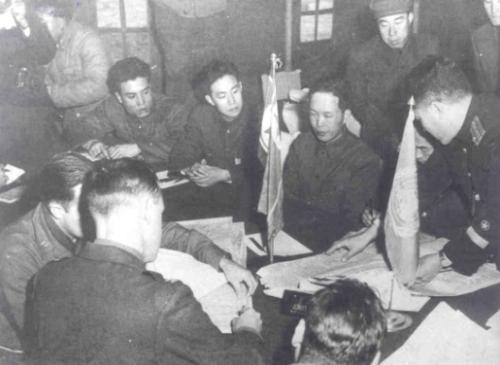 冷战背景下的朝鲜战争爆发，中国人民志愿军抗美援朝