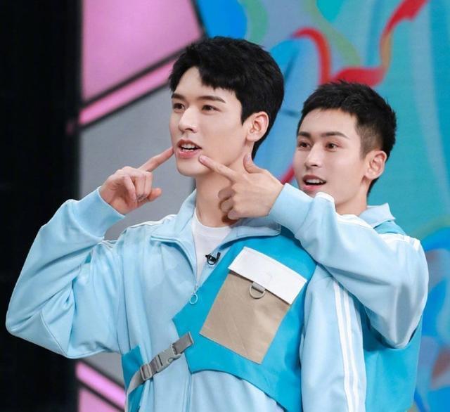 Jun Zhangzhe of this week of Gong vasts, next week Jing Tian Zhang Binbin, this quickly relying on that explode red Cp again apotheosis