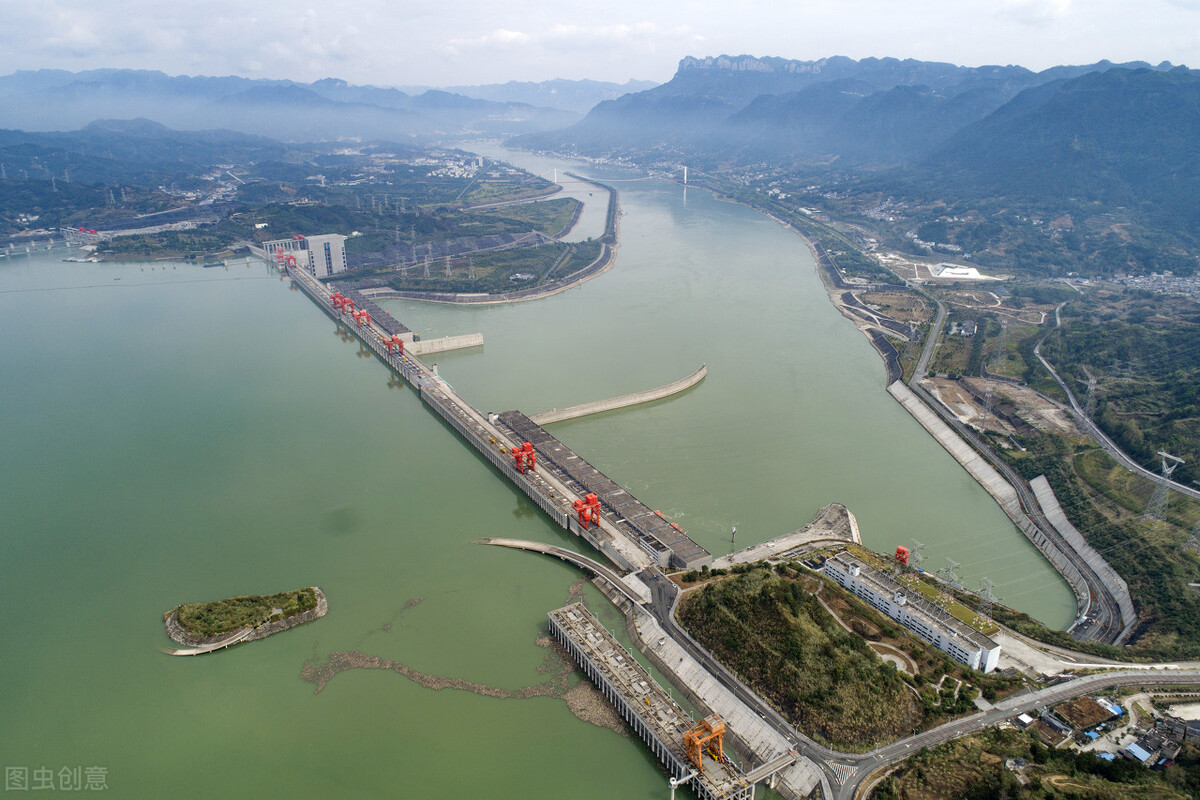 长江禁渔10年估计仅能恢复3成闸坝依然是不治之症