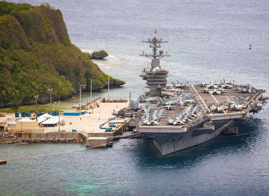 全球局势丨强行“秀肌肉”？1条坏消息，将美军