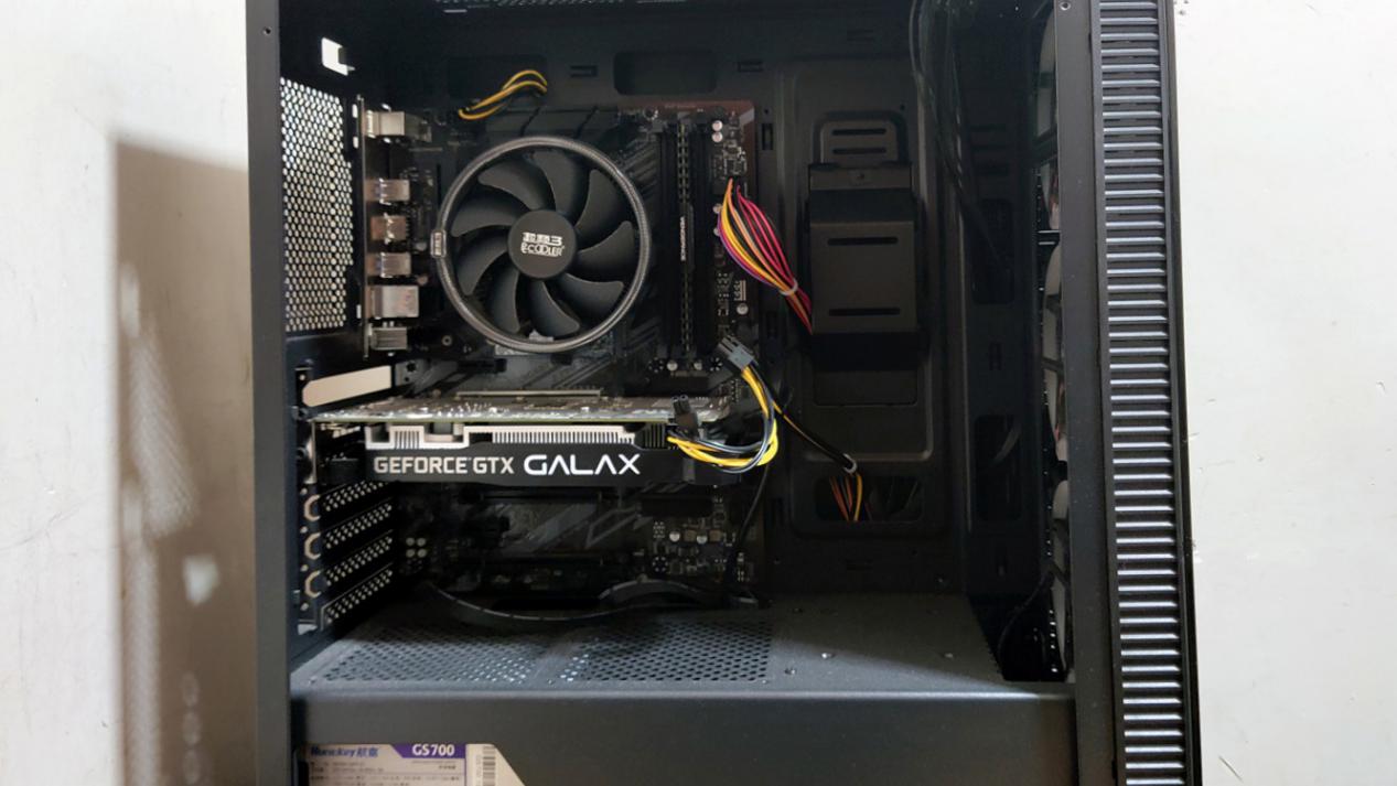 这是第一次也是最后一次，反正我以后再也不找“熟人”装机了