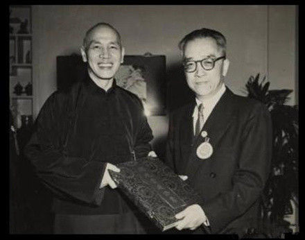 ����ʯ��Ϊ�����ͳ��������н�Ƕ��٣��൱�����ڶ�������ң�