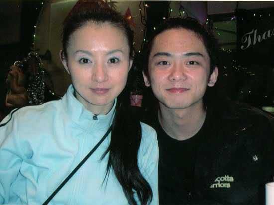 最美警花李赛凤，两段婚姻均失败，遭豪门丈夫