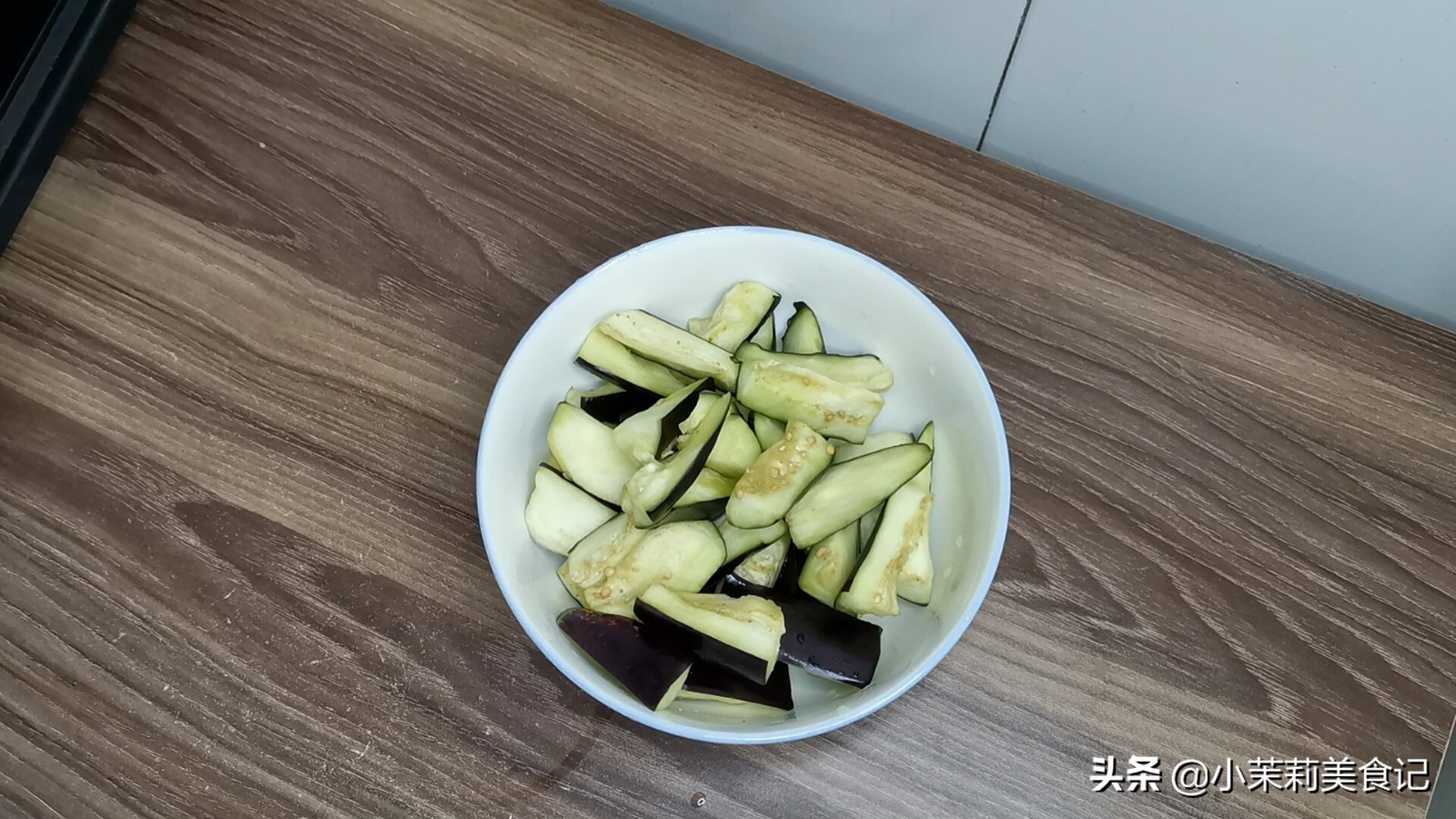 明日立秋，有钱没钱，都别忘吃这菜，消暑降秋燥，立秋吃它特养人