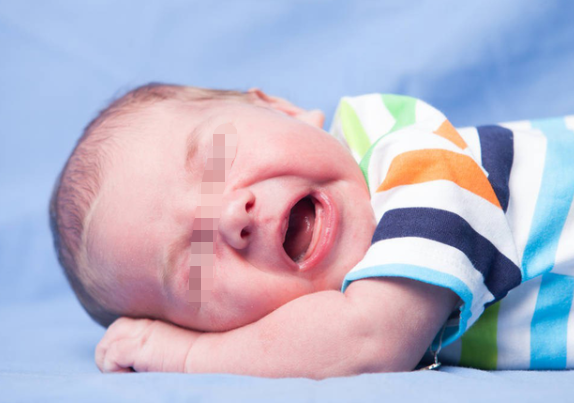 为何婴儿看到“某些人”会突然哭泣？抛开迷信，来看看科学解释
