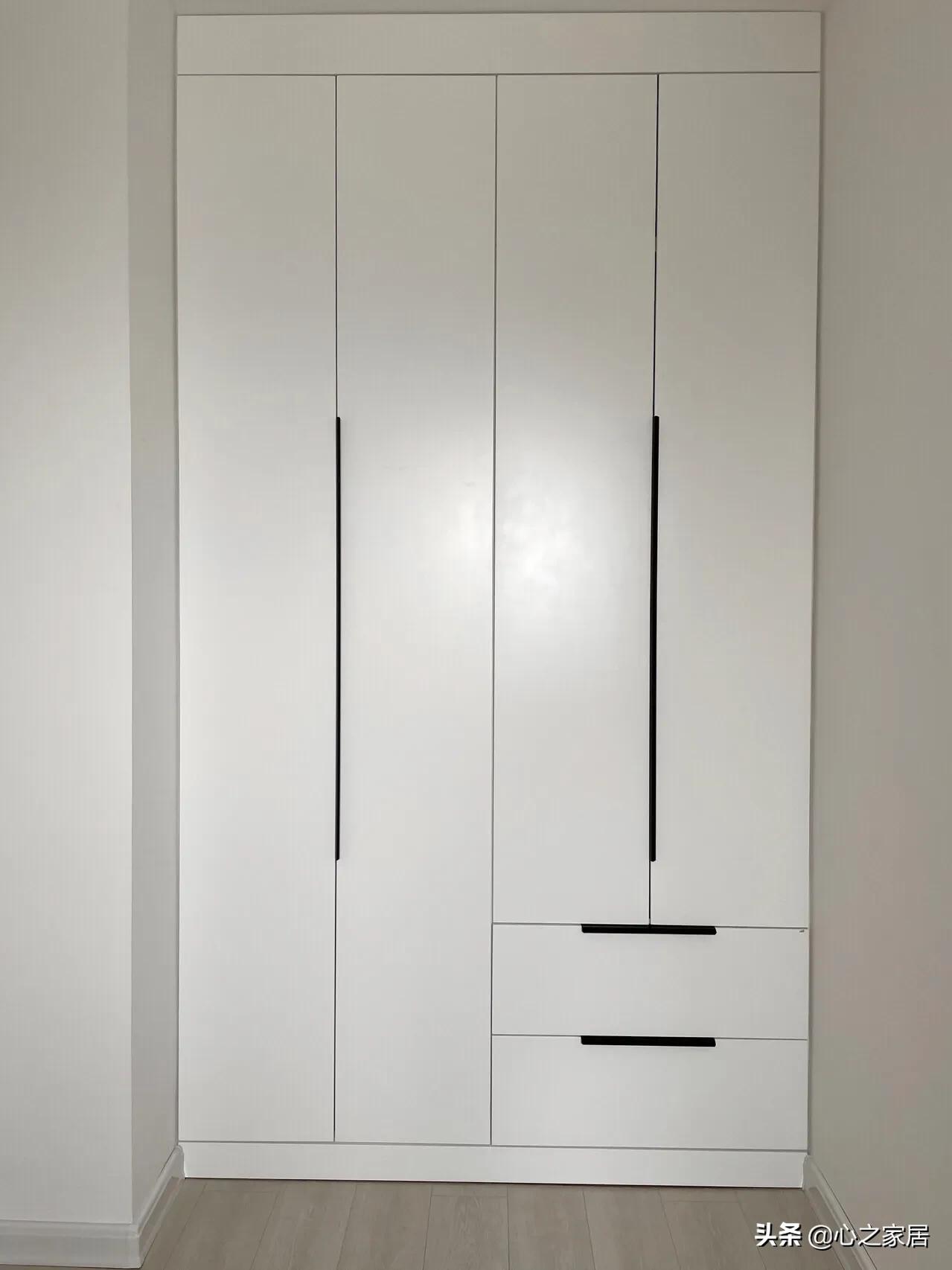 65㎡纯白色简约家装设计，干净利落的小户型，整洁明亮的家居风格