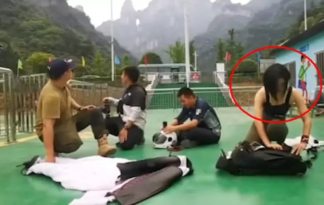 中国极限圈美女运动员失踪，多部门组织力量搜