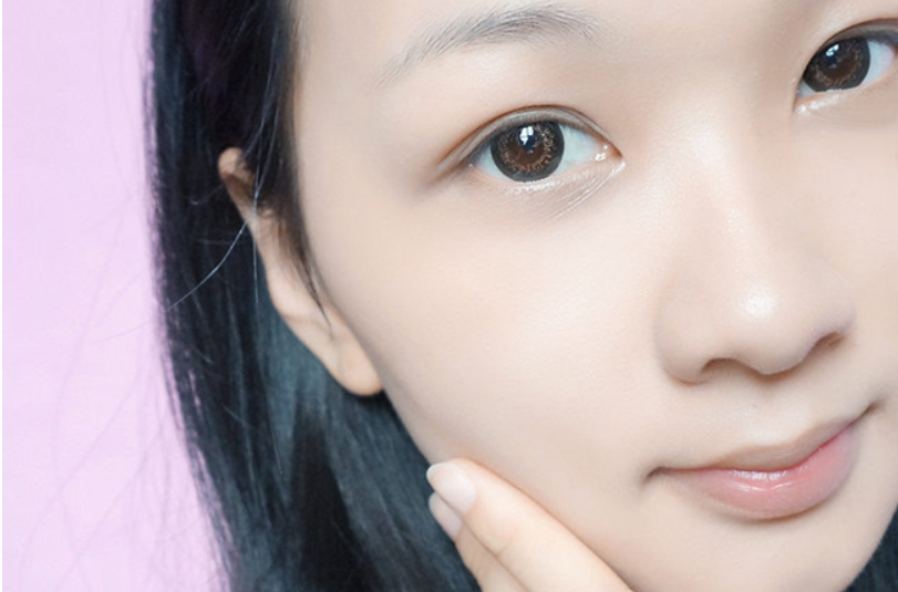 化妆后起皮、斑驳、卡粉？选对“妆前乳”很重要，这份攻略请收好