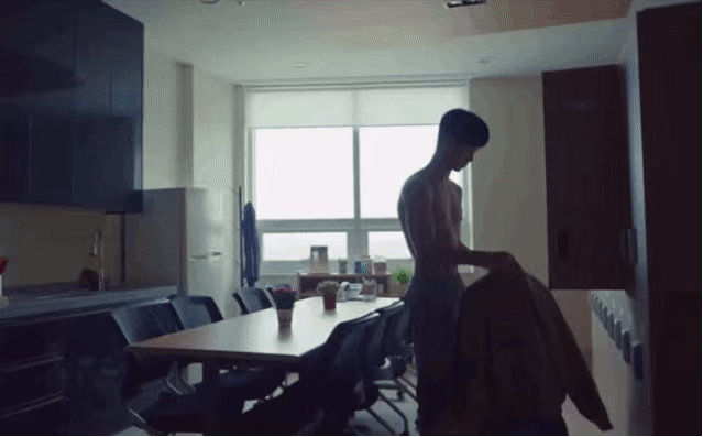 《虽然是神经病但没关系》，如何以“反套路”