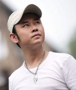 被那英嫌弃的刀郎，消失多年，再出现已是中年