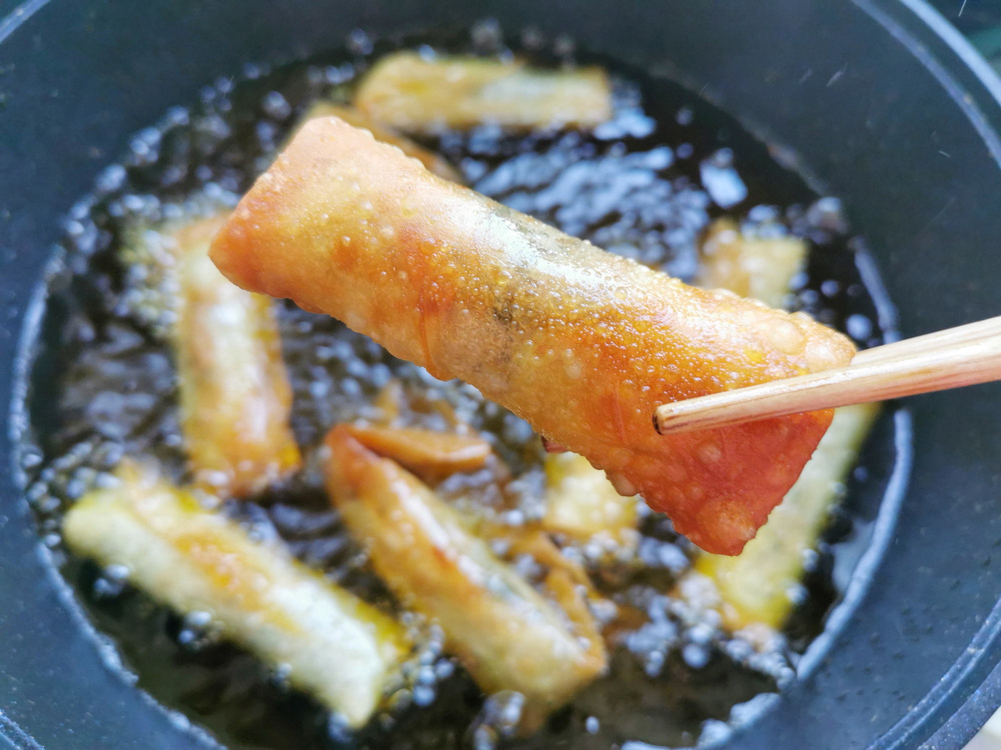 快立春了，教你春捲懶人做法，無需揉麵，我家最愛薺菜豬肉餡兒