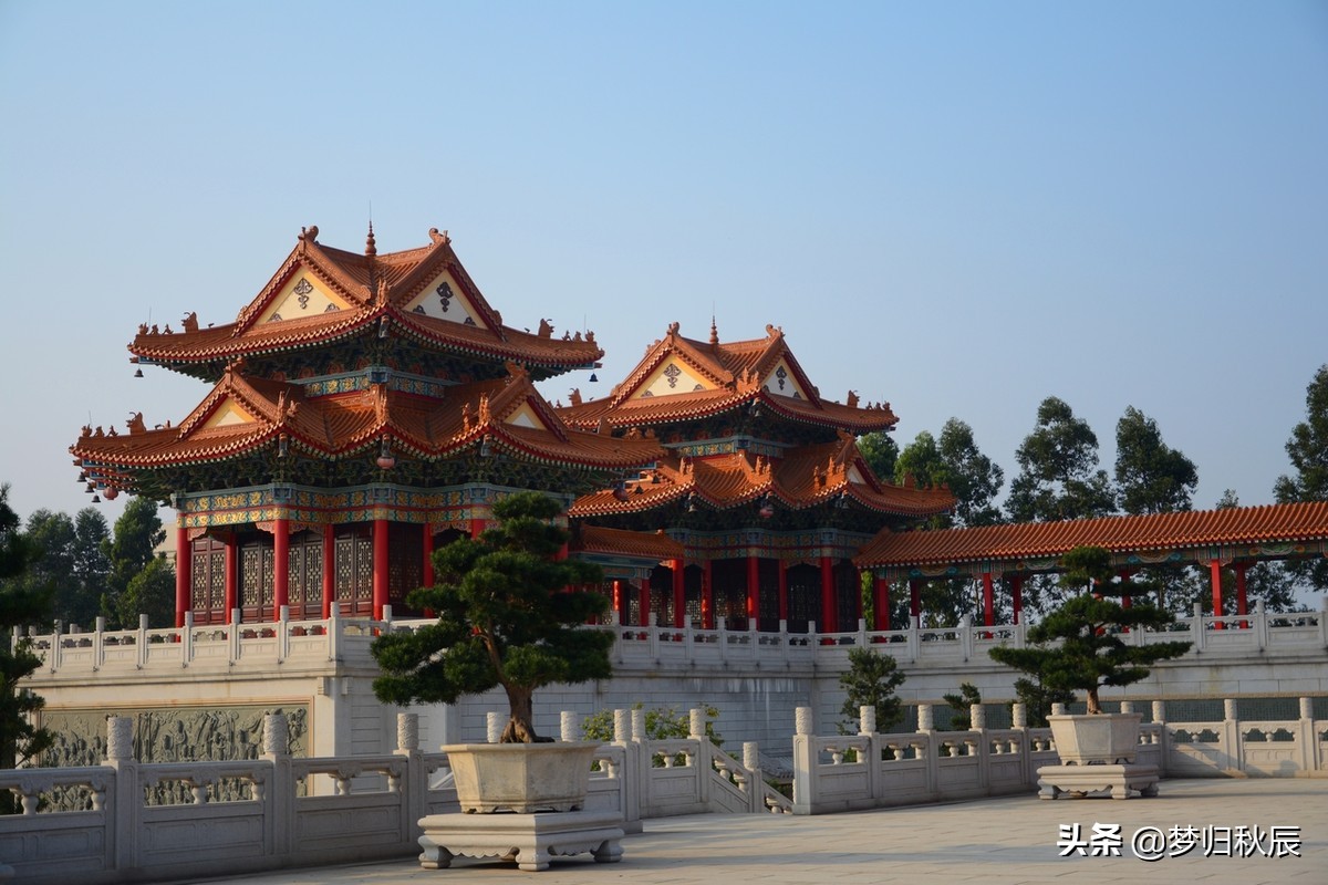 我国历史上爵位最高的奸臣：四次为相并官至鲁